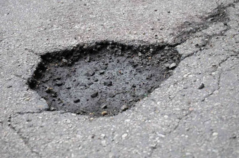 pothole-repair-1-768x510