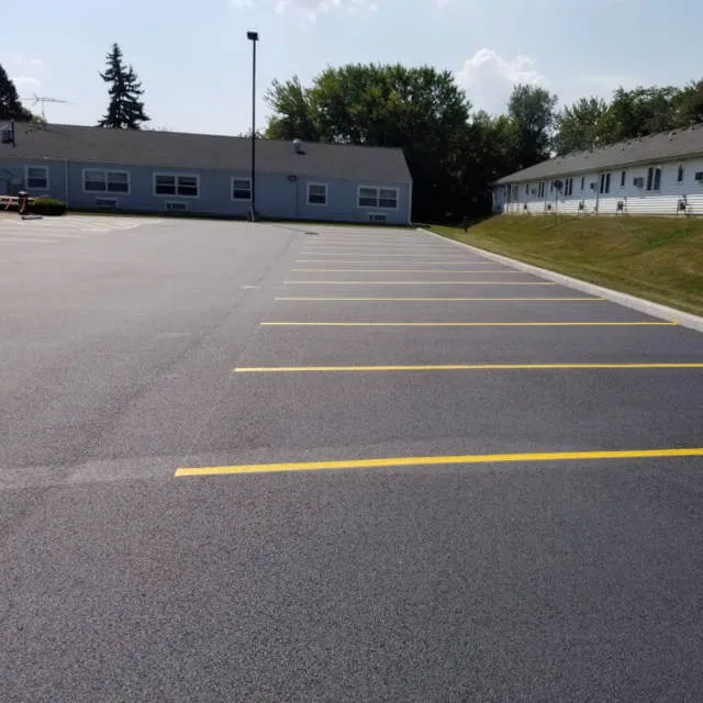 parking-lot-paving